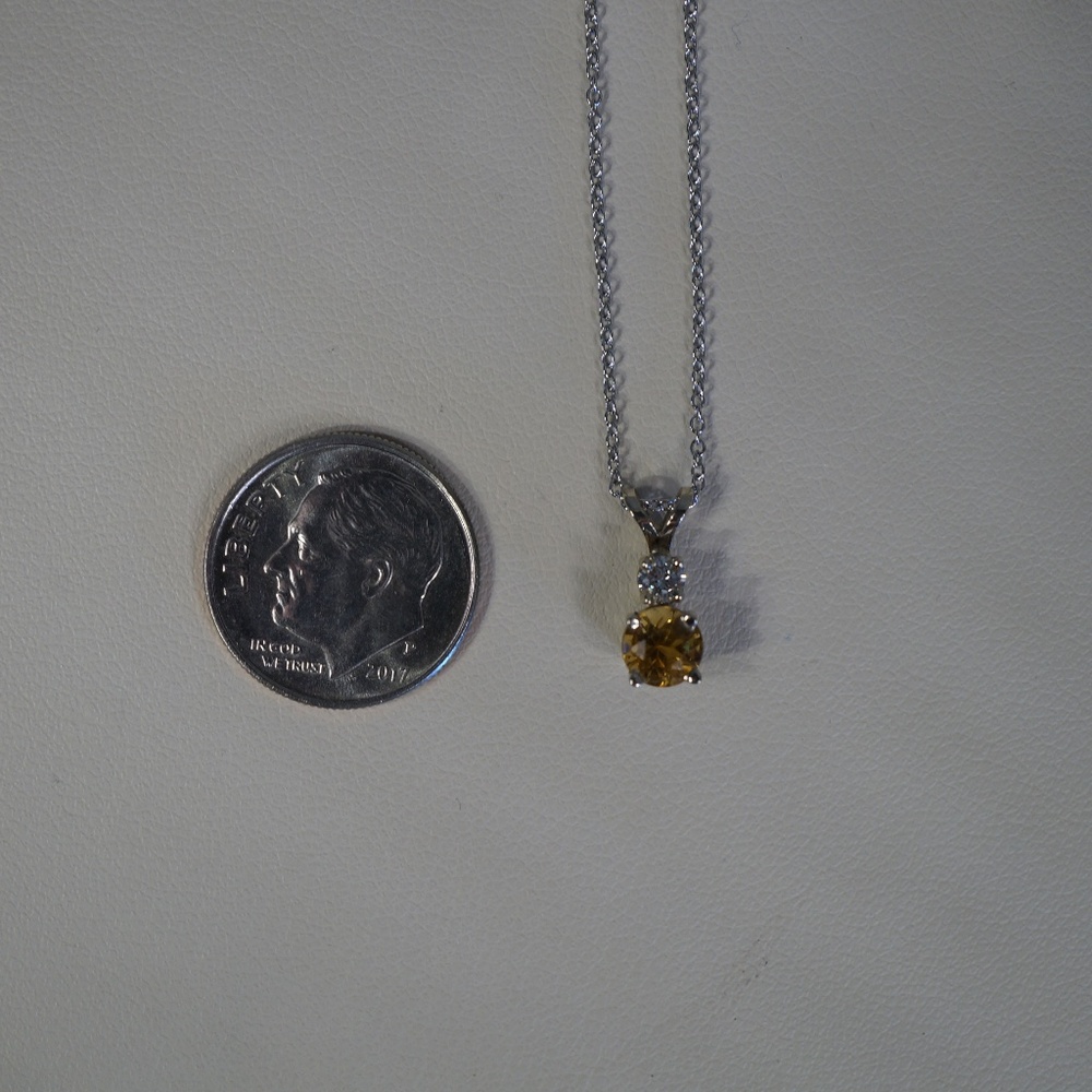 14KW Gold Genuine Citrine & Dia. Pendant W/Chain - Picture 7 of 7